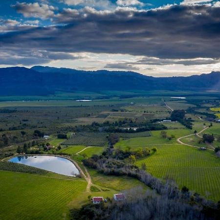 Fraaigelegen Farm - Home Of Adhara Evoo タルバ エクステリア 写真