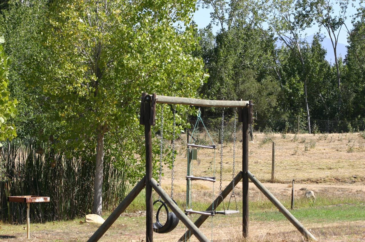 Fraaigelegen Farm - Home Of Adhara Evoo タルバ エクステリア 写真